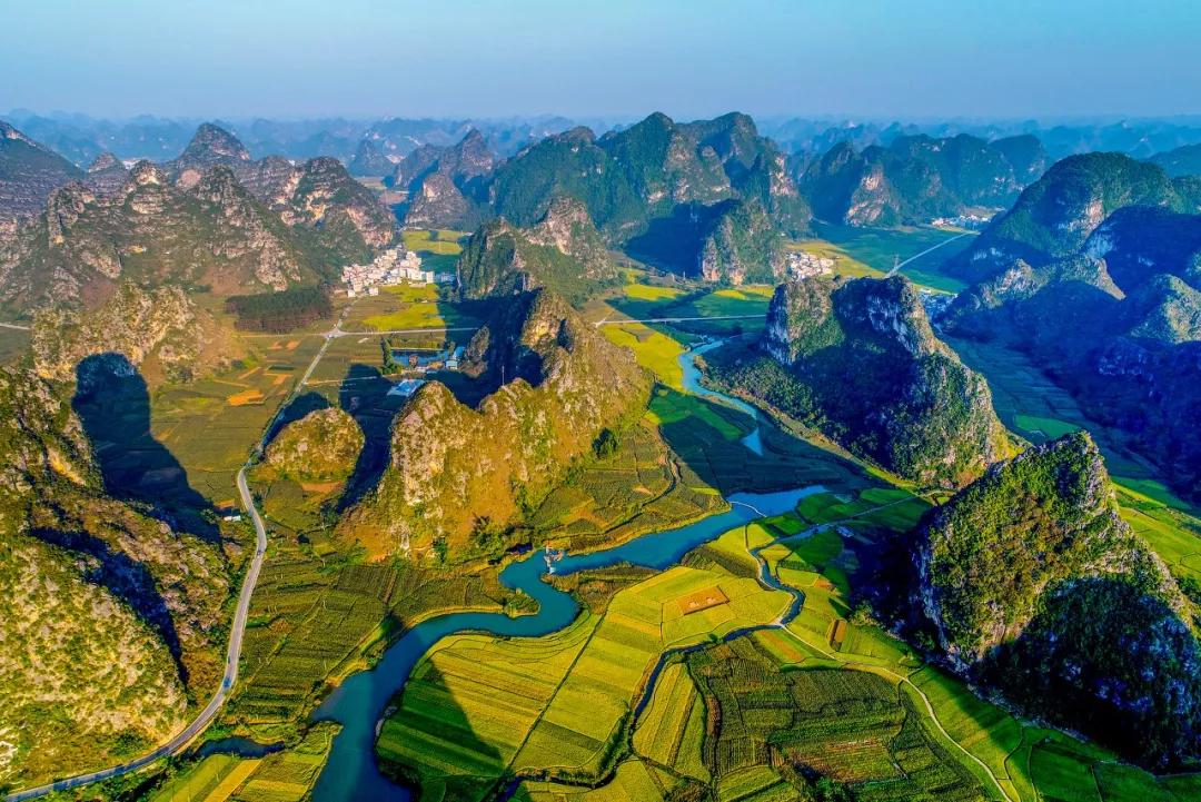 广西发展，双刃剑效应探析