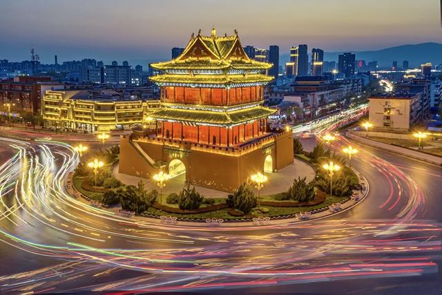 临汾,共聚一堂,致敬领导与朋友之情